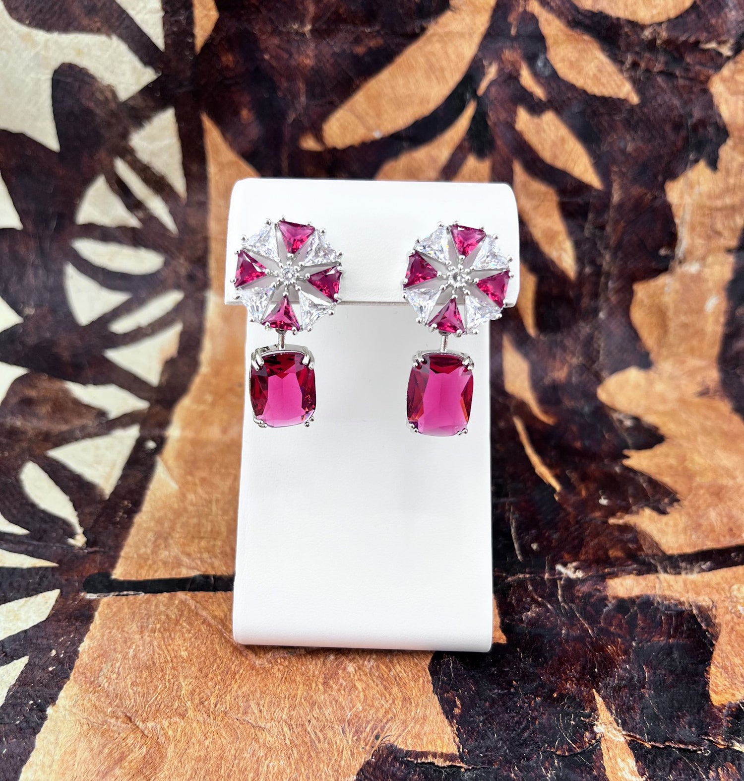 Manulua Earrings